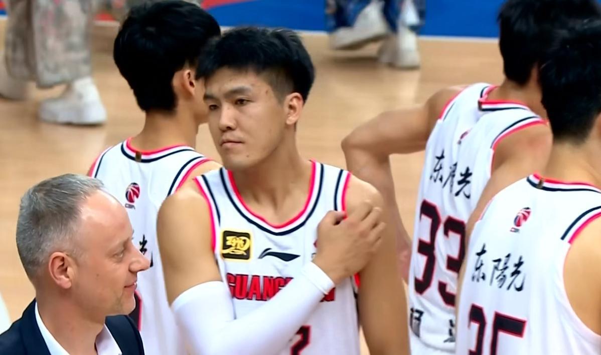 开云官网-为高薪拒绝和广东男篮续约，CBA防守悍将无人问津，或无球可打