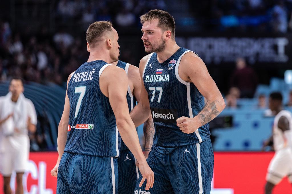 开云登录-东契奇燃尽了自己，也燃起了湖人球迷的期待