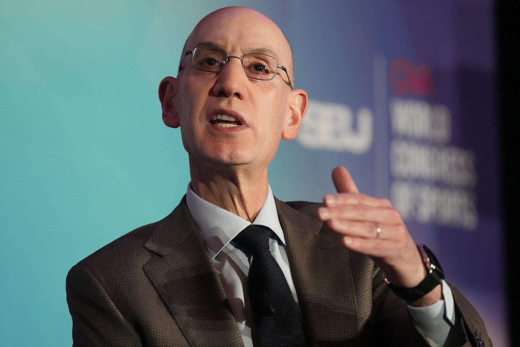 开云中国-萧华：对于快船要先调查而非处罚 举证阴阳合同的责任在联盟自身