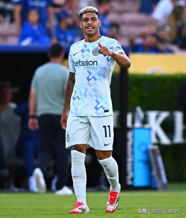 开云官网-国米飞翼揭秘更衣室重要变化 法语帮崛起可避免埃里克森式难题