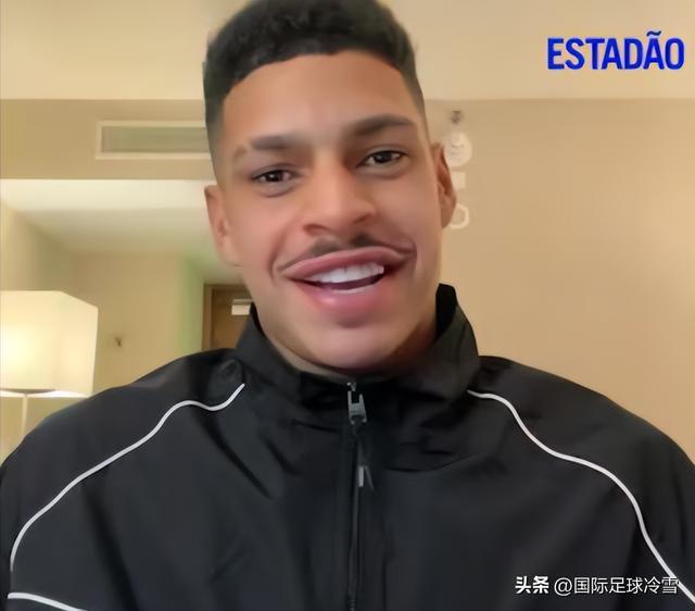 开云官网-国米飞翼揭秘更衣室重要变化 法语帮崛起可避免埃里克森式难题