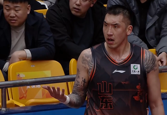 开云登录-CBA山东男篮逆转江苏，新外援首秀8分，珀赛尔37分陈林坚立功